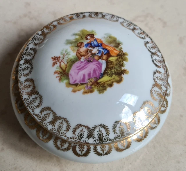 Boîte à Bijoux Ancienne En Porcelaine En Forme D'oeuf - Décoration Ou Pilulier