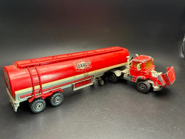 VINTAGE MATCHBOX LESNEY NO.25 BP 1964 PETROL GAS OIL TANKER TRUCK MADE ENGLAND