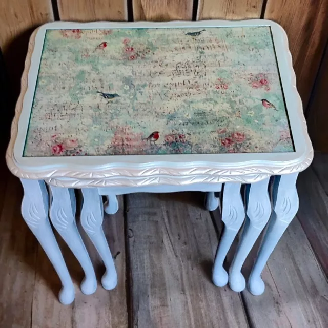 Coffee tables set, NEST OF TABLES Vintage shabby chic style 3 tables set