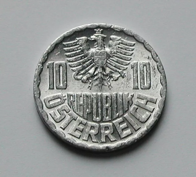 1976 AUSTRIA Aluminum Coin - 10 Groschen - AU toned-lustre