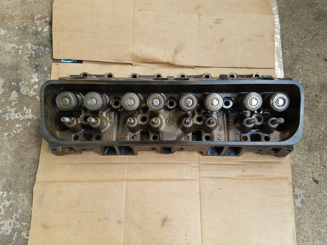 87-92 Camaro Firebird 5.7L 350 L98 TPI Tuned Port Injection Cylinder Head 083