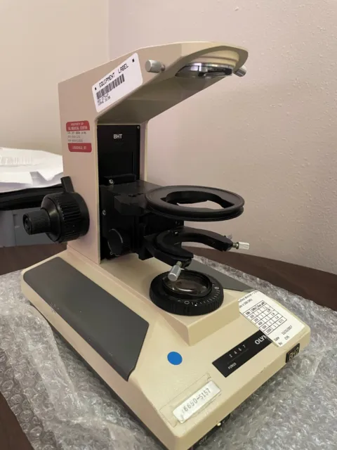 Olympus BH2 BHT microscope stand with substage holder, powers on, PLEASE READ