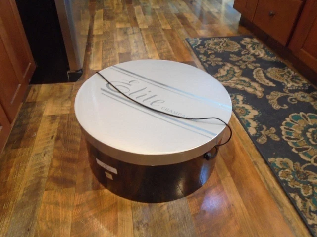Large Elite Champagne Large decorative Hat Box 21 x 10 inches