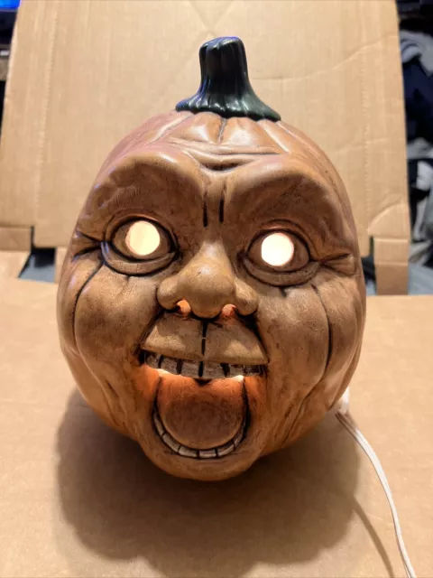 VTG 11” Halloween Pumpkin Ceramic Jack o Lantern Screaming Lighted Decoration