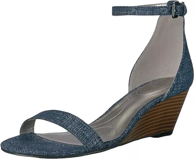 Bandolino Women's Omira Wedge Sandal, Denim/Dark Blue Fabric, Size 7.5, NIB