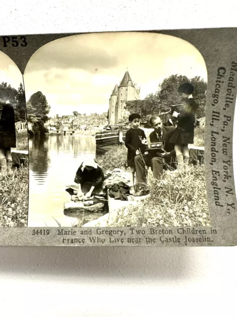 Stereoview Card Keystone P53 Josselin Castle France Breton Dress Boys Beret