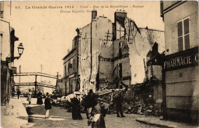 CPA Creil Rue de la Republique, Ruines FRANCE (1014116)