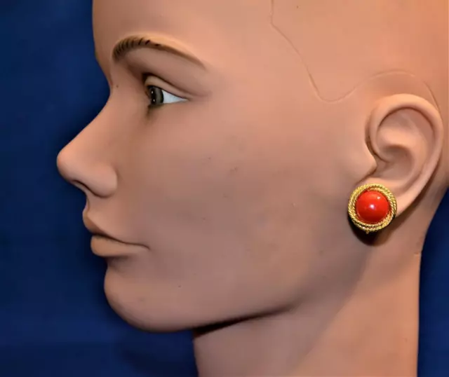 Vintage Signé Napier Doré Rouge Plastique Rond Forme avec Clip Vis Boucles