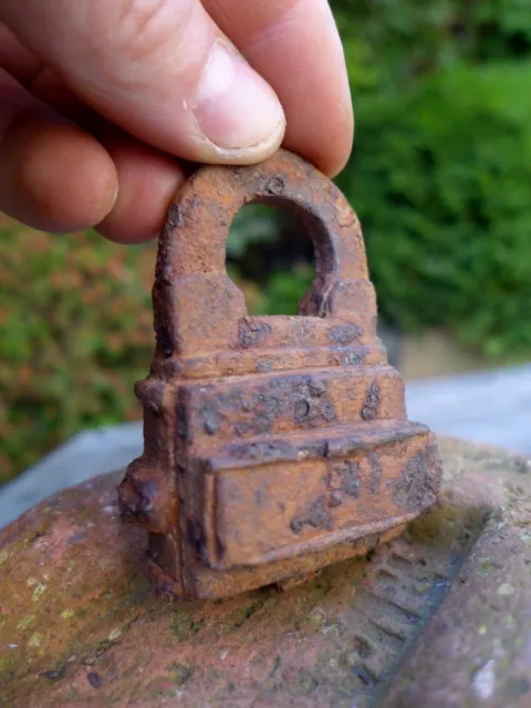 Antique Padlock No Key, Rust, Unique, Rare, Collector, Medieval, Art 06-06