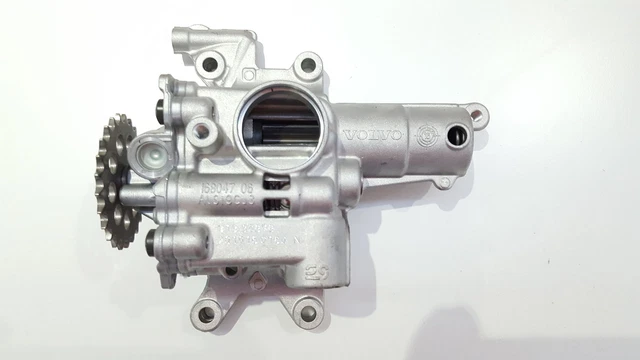 ORIGINAL VOLVO OIL Pump XC70 V70 S70 S40 V40 £170.59 - PicClick UK