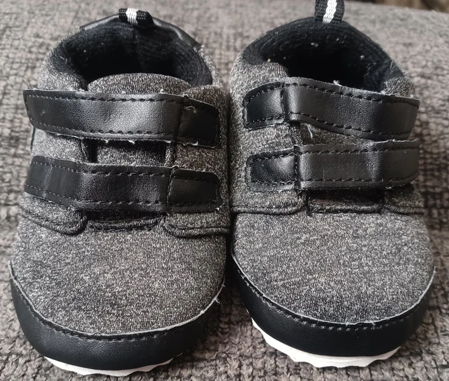 Carter's Infant Baby Boy/Girl Size 3 (6- 9 Months) Gray & Black Crib Shoes
