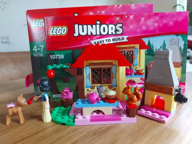 LEGO Juniors SET 10738 Schneewittchens Waldhütte