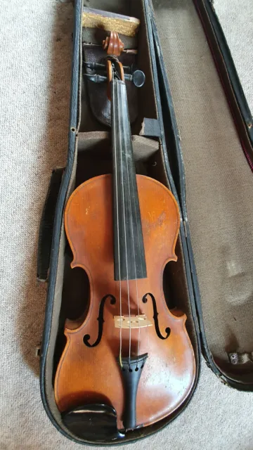 Nice, old 4/4 Violin violon, nicely flamed 1part back "Jos Melichar Kromeritz"