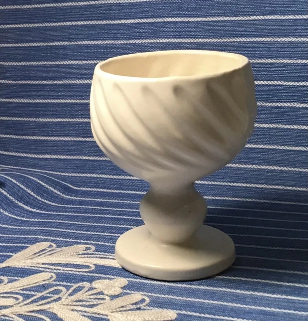 Vintage Hall Ceramic Vintage Cream Small Planter