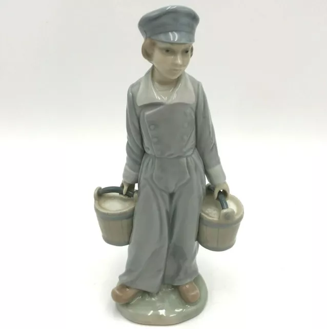 lladro Figurine Dutch Boy Carrying 2 Pails Retired #4811 Glazed 8 3/4"Tall