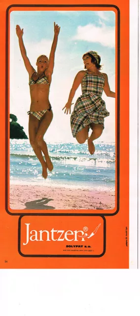 PUBLICITE ADVERTISING 044  1977   JANTZEN  maillot de bain  robe de plage