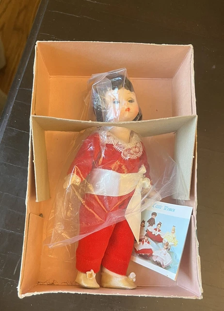 Madame Alexander Red Boy # 440 New in Box 7” tall