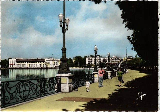 CPM Enghien les Bains Le Casino, La Jetee FRANCE (1332500)