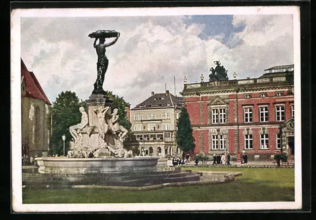 AK Görlitz, Hindenburgplatz mit Muschelminna und Blick nach dem Postamt 1944