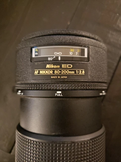 Nikon Nikkor AF 80-200 mm F/2.8D ED Zoom Lens