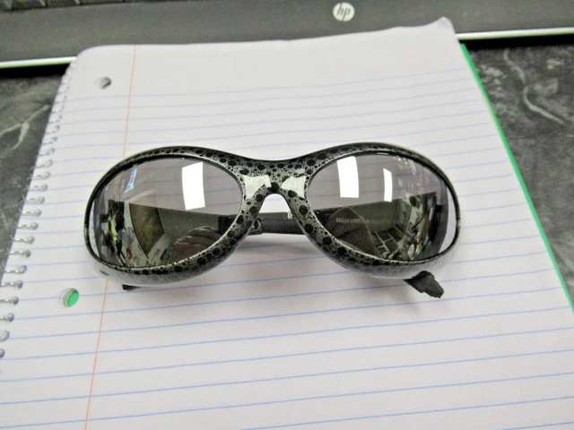 Vintage 1990s NOS B&L Ray Ban Italy Killer Loop Afterburn K0390 67mm Sunglasses