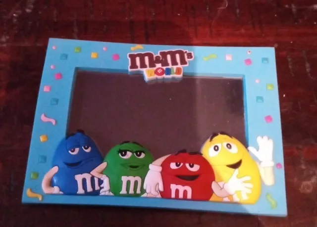Mms world Small Picture Frame Refrigerator Magnet 2006 Mars M&M's Candy Design