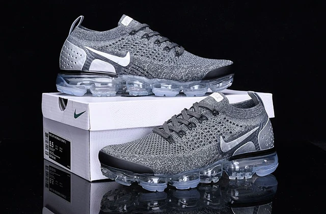 DS Nike Air VaporMax Flyknit 2 Men's Silver Grey Air Cushion Shoes, Brand New -
