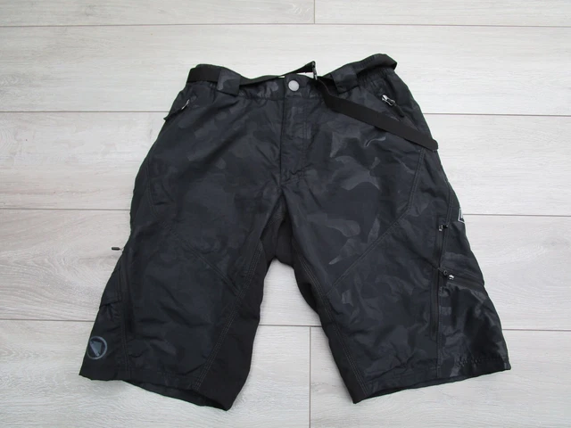 Endura Herren Hummvee II Baggy Radfahren Fahrrad kurz L tarnfarben schwarz MTB Gürtel