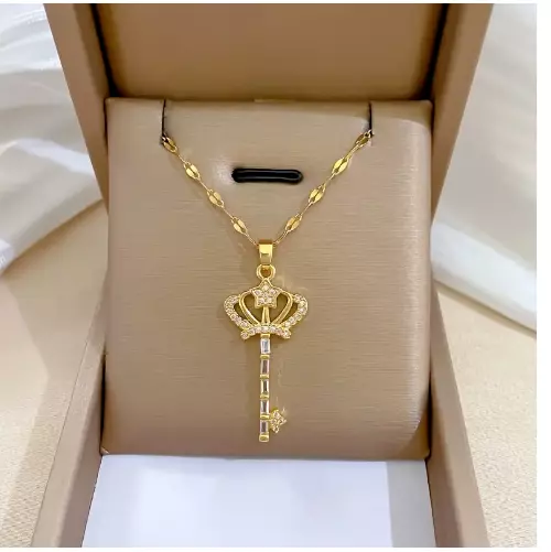 Damen Kette Halskette 18K Gold vergoldete Schlüssel Krone Anhänger Strass Neu
