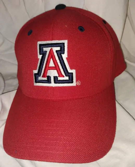 NCAA Arizona Wildcats 7 1/4 Fit Hat Cap Colosseum Just Sports Vintage