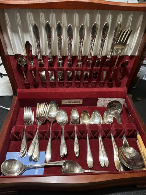 Oneida Lady Hamilton Silver Plate Flatware Community 50 pc Service for 8