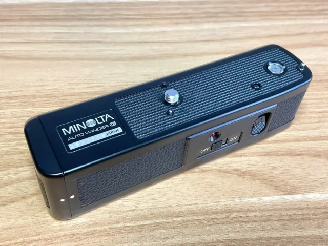 Bobinador automático Minolta G para cámaras serie X - funciona perfectamente y casi como nuevo