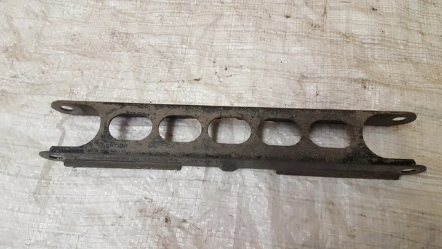 thumbnail image 2 of Genuine BMW Rear Suspension Trailing Arm | E81 E82 E87 E90 E91 E92 E93 | 33326763477 2 of 4