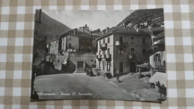 9595 CARTOLINA VILLADOSSOLA PIAZZA IV NOVEMBRE 1968 viaggiata