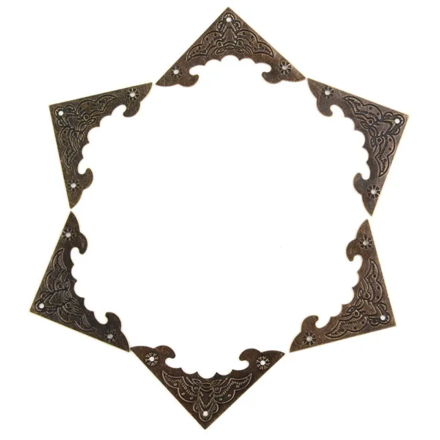 Protection d'angle bronze pour caisses en bois avec un design unique lot de 24