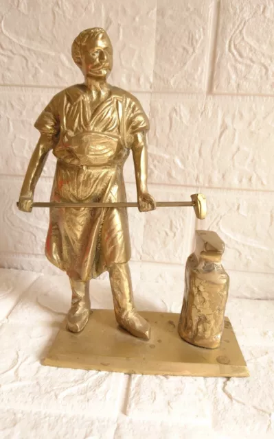 VINTAGE HEAVY SOLID Brass Blacksmith Statue Figure Ornament. Free