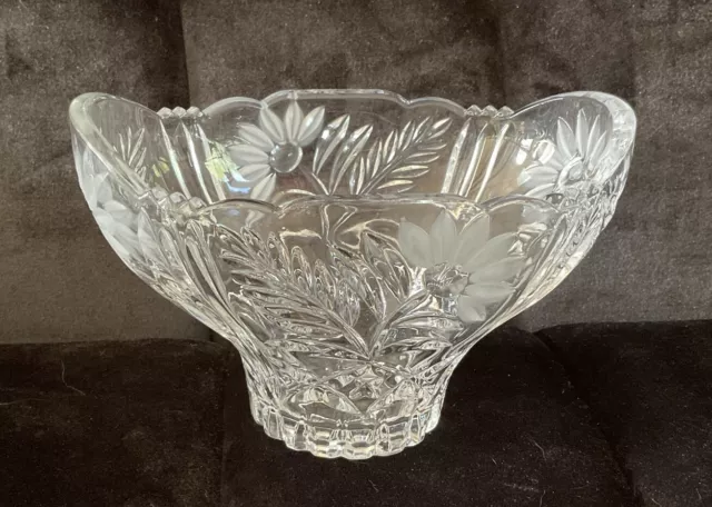 Oval Scalloped Edge Crystal Candy Dish Etched Flowers