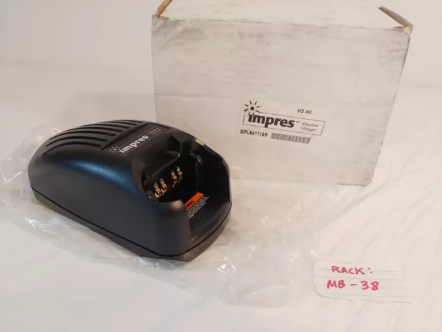 NEW NIB Motorola Impres WPLN4111AR Adaptive Battery Charger - MISSING POWER PLUG