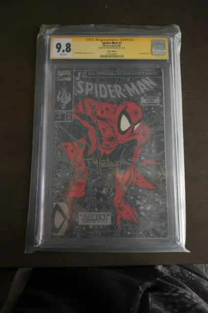 Spiderman 1 Silver CGC 9.8 Todd McFarlane AUTOGRAPHED, White signature