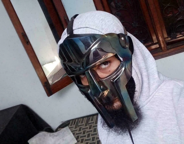 Black MF Doom Gladiator Mask Mad villain Mild Steel Face Armor Replica Medieval