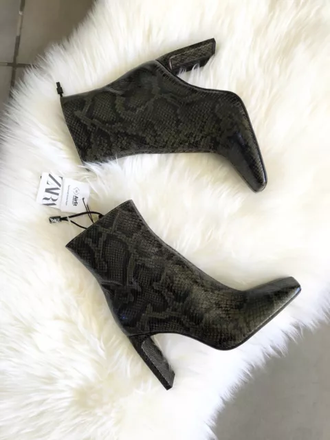 Bottes hotsell serpent zara