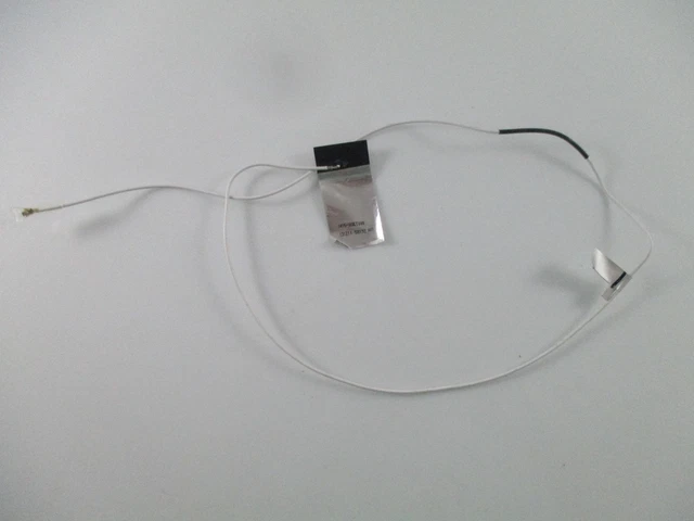 Cadre Avant (bezel) écran Pour Packard Bell EG70 / ENLE69KB – Référence 13N0-93A0401
