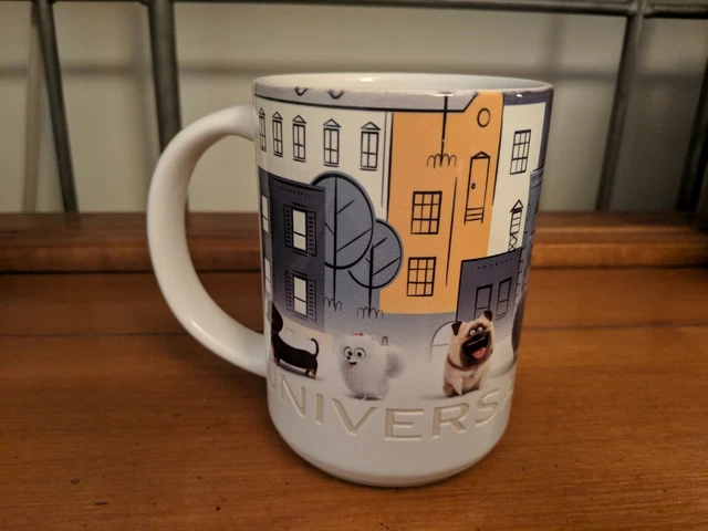 Universal Studios The Secret Life of Pets Etched Coffee Mug EUC