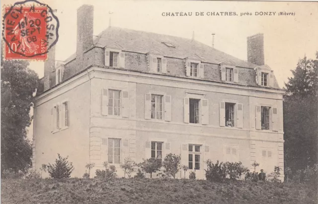 Carte postale ancienne NIEVRE château de Chartres près de Donzy timbrée 1908