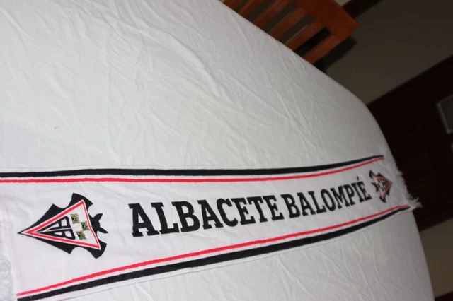 Écharpe De Football APOEL Nicosie - Chipre - Nouvelle - Supporters