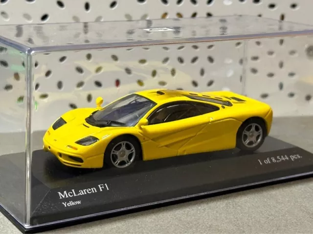1/43 Minichamps McLaren F1 Yellow Limited 8544pcs (Autoart/ Norev/ Bburago)