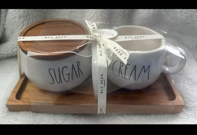 RAE DUNN "SUGAR” & “CREAM” Sugar And Creamer Set on Wood Plank NEW NWT