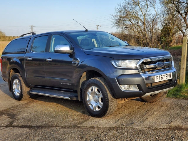 2017 FORD RANGER Pick Up Double Cab Limited 2 3.2 TDCi 200 Auto PICK UP ...