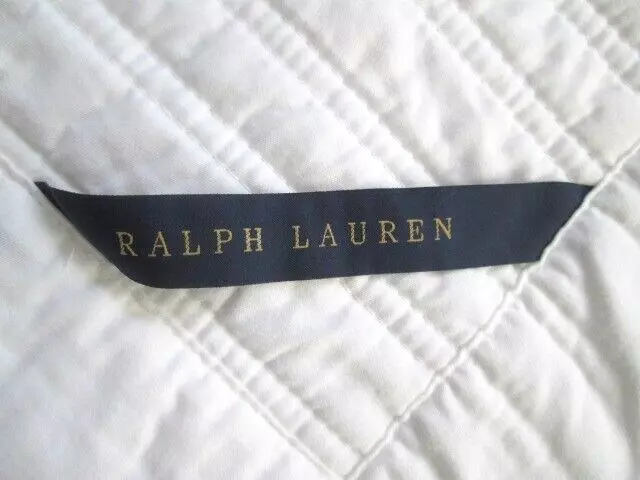 RALPH LAUREN Blue Label Reed (?) full-queen white channel quilted coverlet. 3