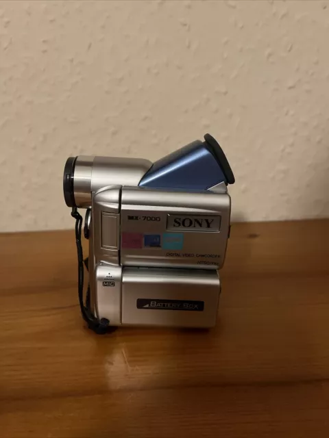 Sony Digital Video Camcorder mx7000